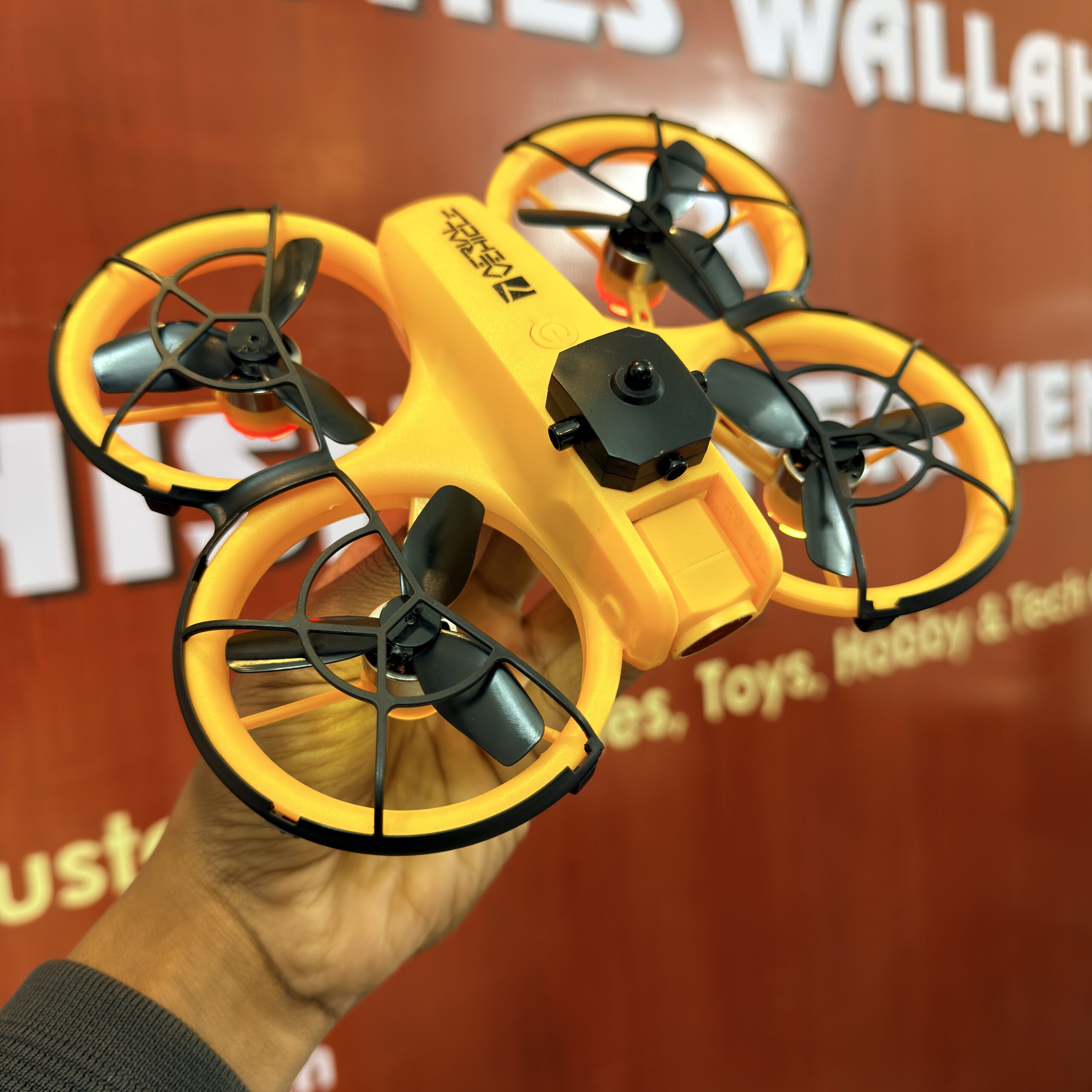 DRONES WALLAH T21P CAMERA DRONE WITH DISPLAY REMOTE - Image 2